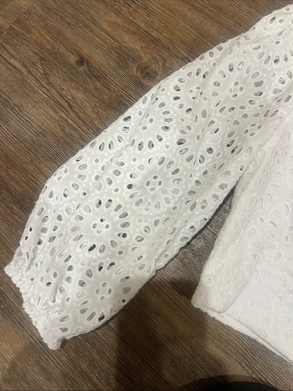Lilly Pulitzer White Eyelet Ruffle V-Neck Blouse - Picture 4 of 6